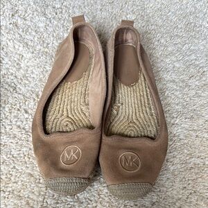 Michael Kors Tan Flats